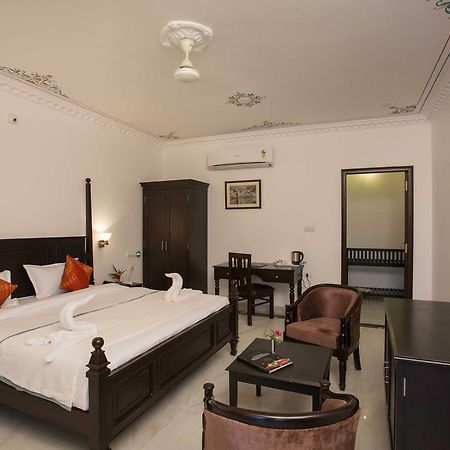 Hill Garden Retreat Hotel อุเดเปอร์ ห้อง รูปภาพ
